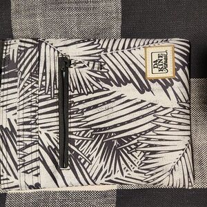 Dakine Hawaii Crossbody